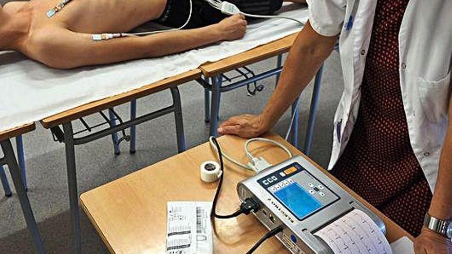 Un electrocardiograma, en una imatge d&#039;arxiu.