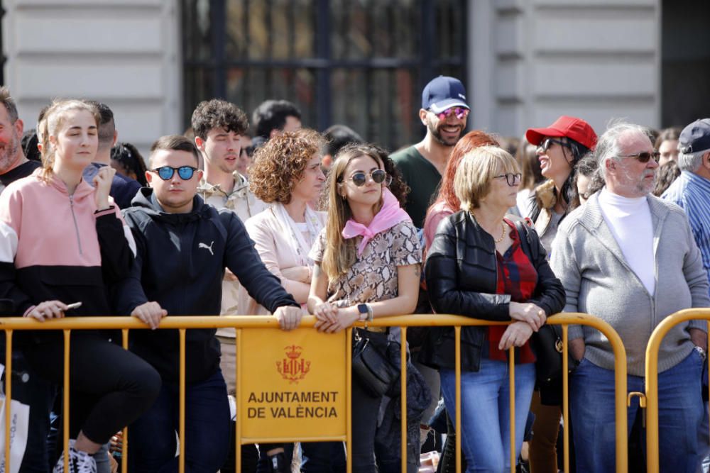 Búscate en la mascletà del 5 de marzo