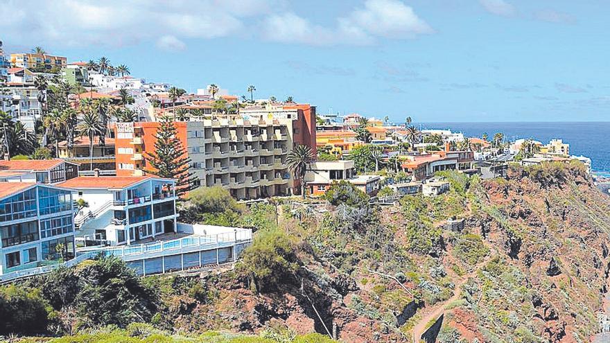 La okupa de Bajamar huye de Tenerife y ‘vende’ la vivienda a tres jóvenes