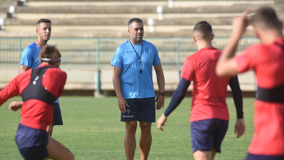 Germán Crespo, durante el entrenamiento del Córdoba CF en la Ciudad Deportiva, este martes.