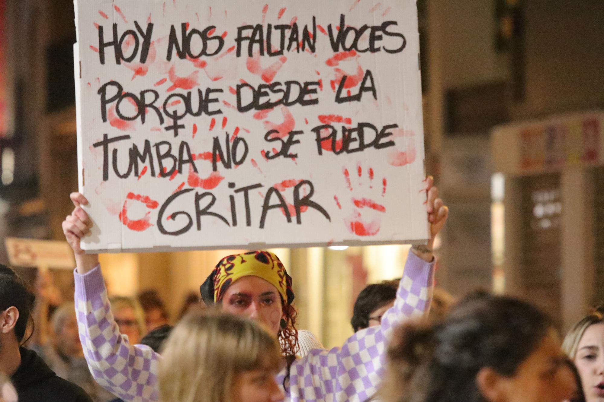 Las mejores imágenes de la manifestación del 8-M en Castellón