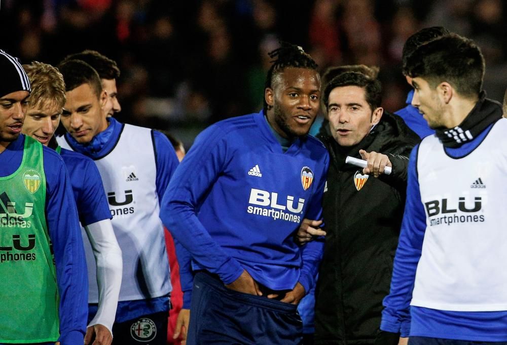 Miles de hinchas en el primer entrenamiento del año del Valencia CF