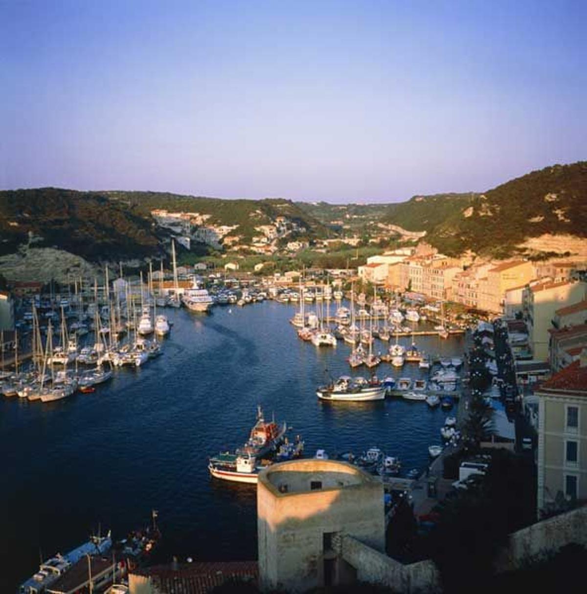 Puerto de Bonifacio, en Córcega.
