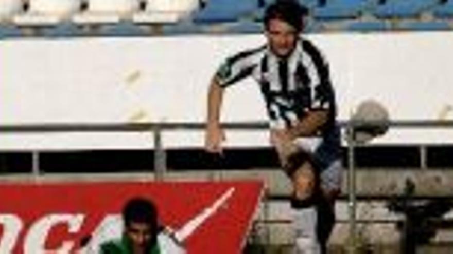 El Badajoz persigue refrendar su juego con una victoria clara