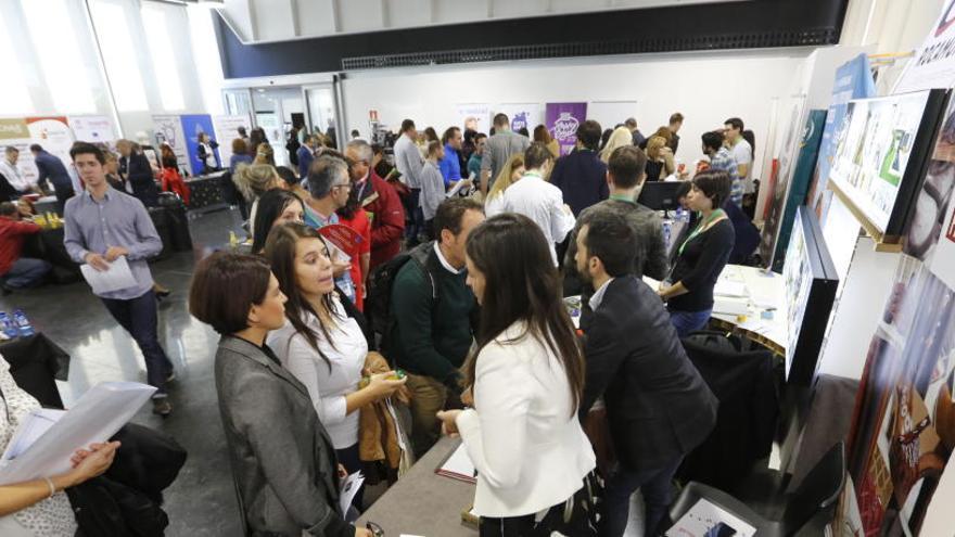 Una imagen del Foro de Empleo que se celebra hoy en Elche