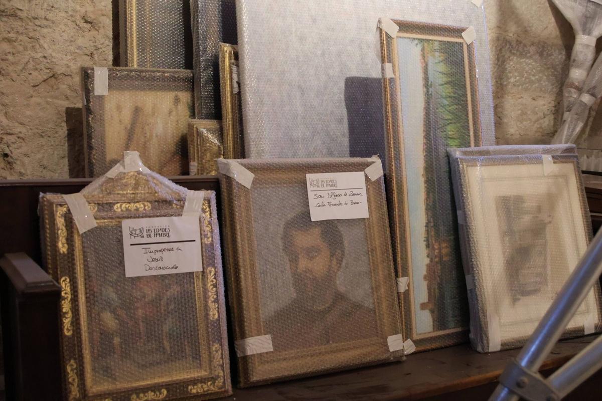 Algunos de los cuadros del Museo Catedralicio.