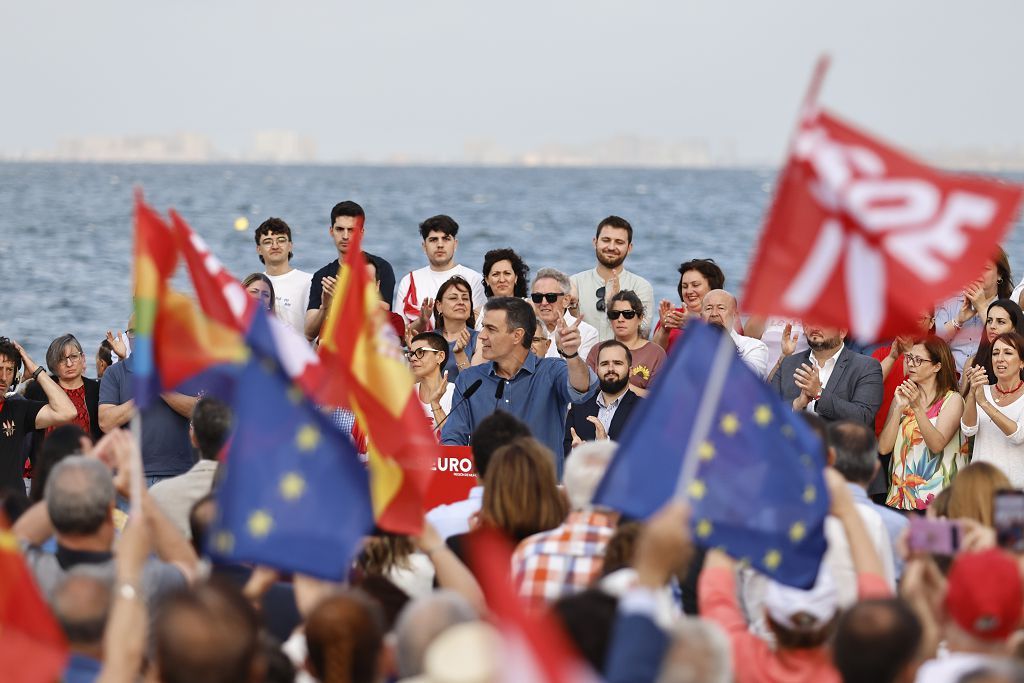 Visita de Pedro Sánchez en Los Alcázares