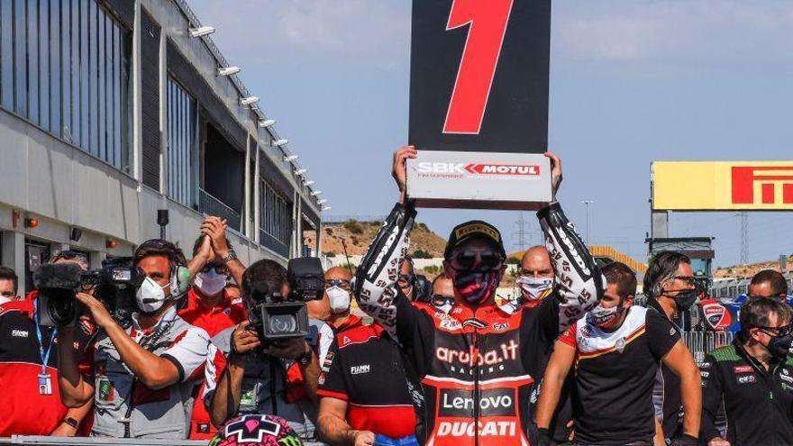 Jonathan Rea suma su cuarta victoria del 2020 en Motorland