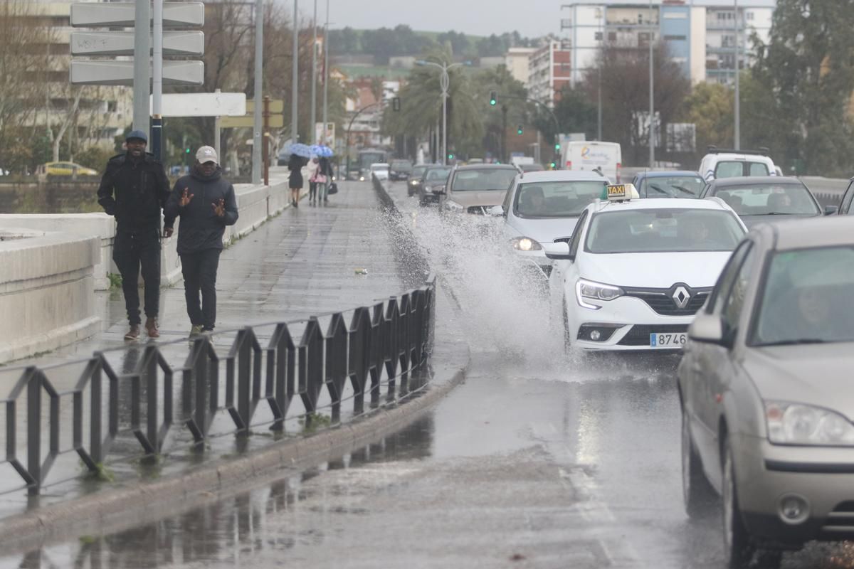 La lluvia en Córdoba deja una decena de incidencias