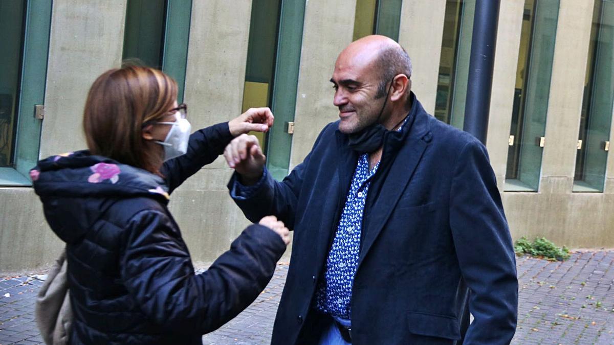 Xavier Vendrell a la sortida de la Ciutat de la Justícia.  | DIARI DE GIRONA