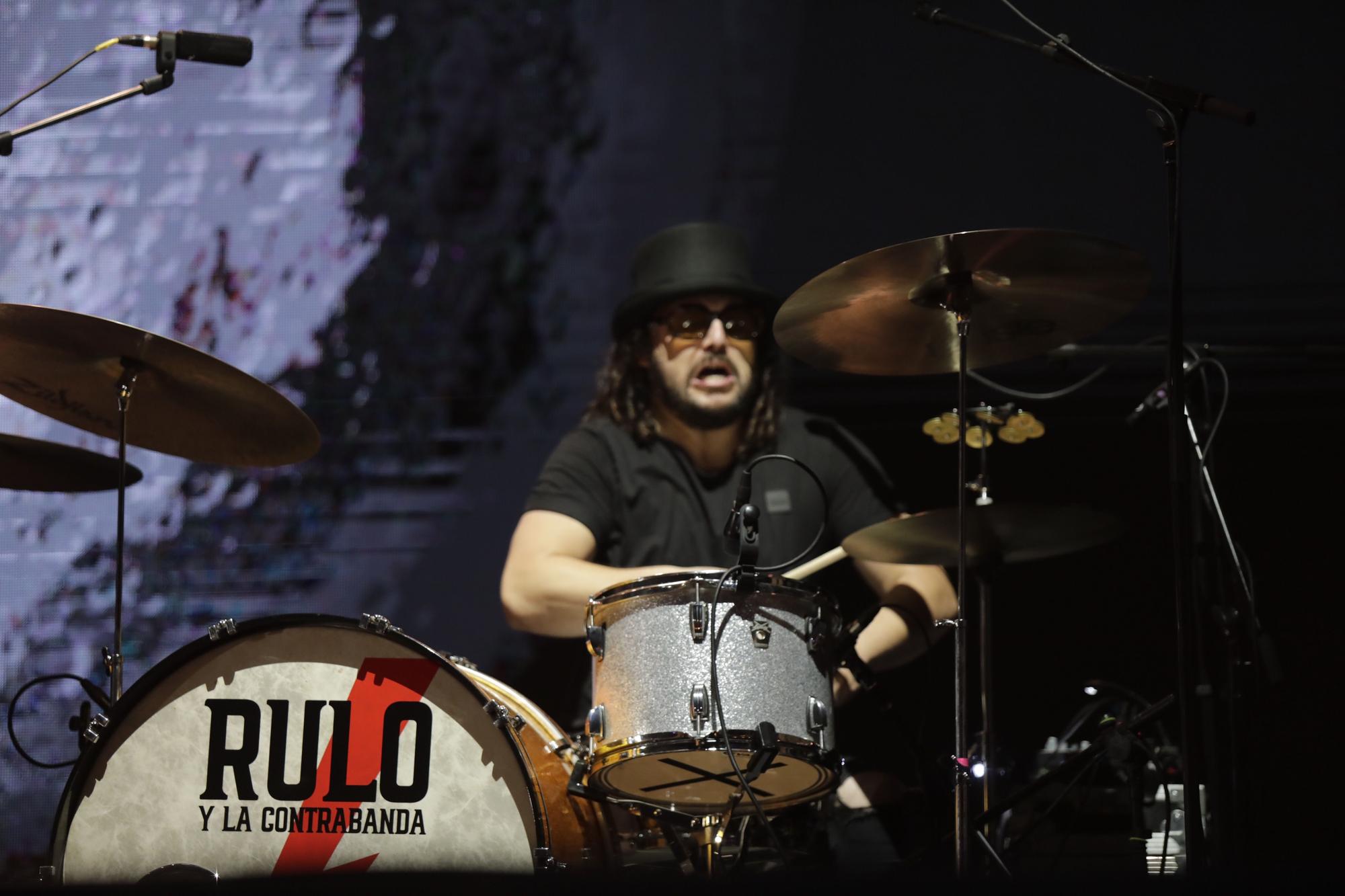 En imágenes: Así ha sido el concierto de Rulo y la Contrabanda en Gijón