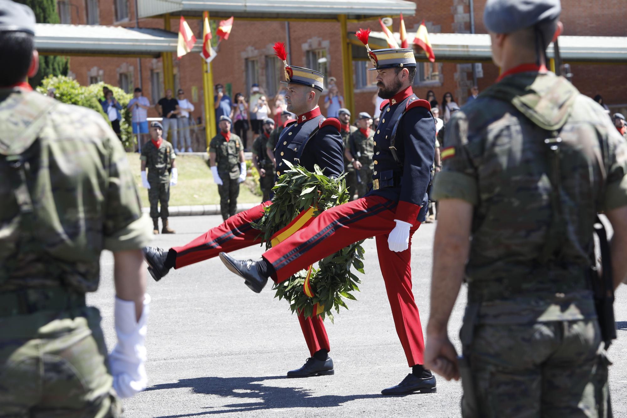 En imágenes: Los actos conmemorativos del aniversario de la Brilat Galicia VII, en el acuartelamiento Cabo Noval