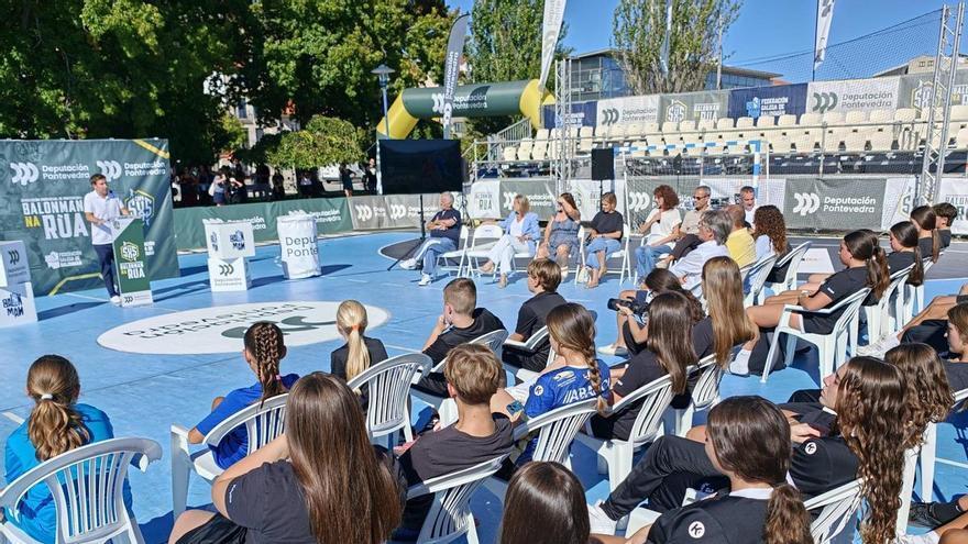 Cangas abre el circuito de la «Copa 5x5 de Balonmán na Rúa Deputación de Pontevedra»