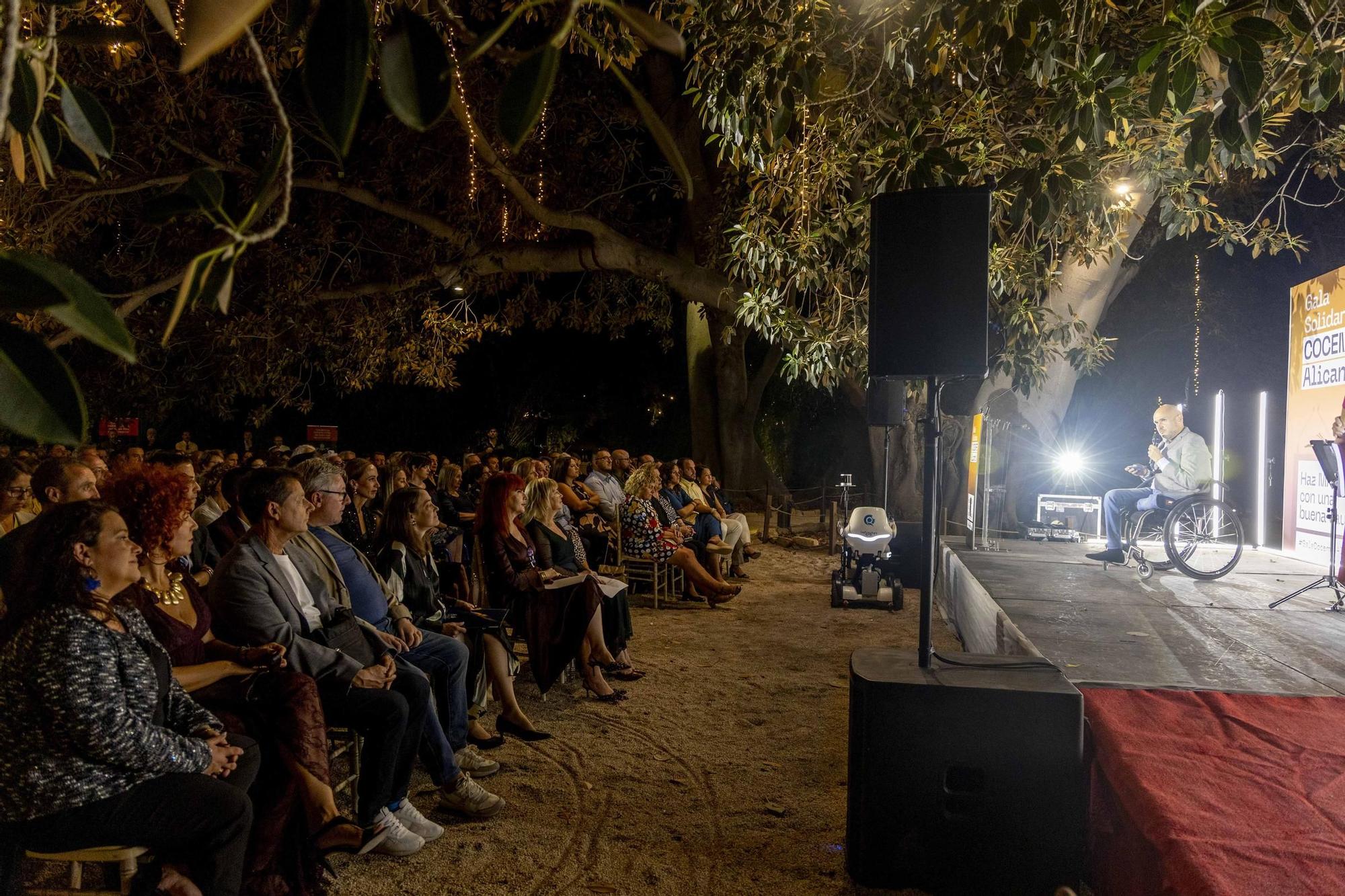 I Gala Solidaria de COCEMFE en Alicante