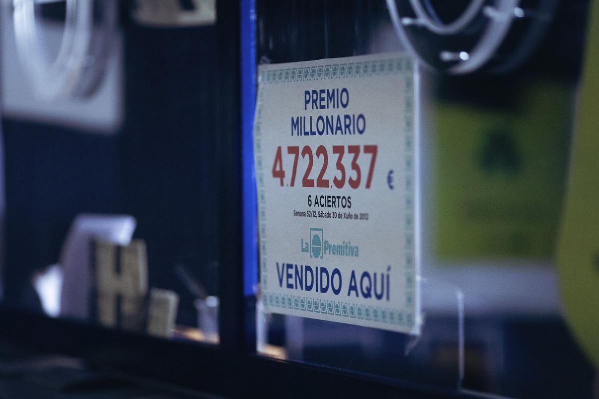 Cartel del premio realizado para una docuserie de HBO sobre el caso
