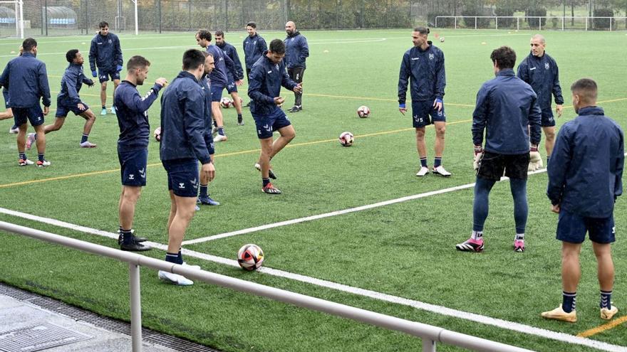 Sesión de entrenamiento del Pontevedra CF durante el primer tramo de temporada.