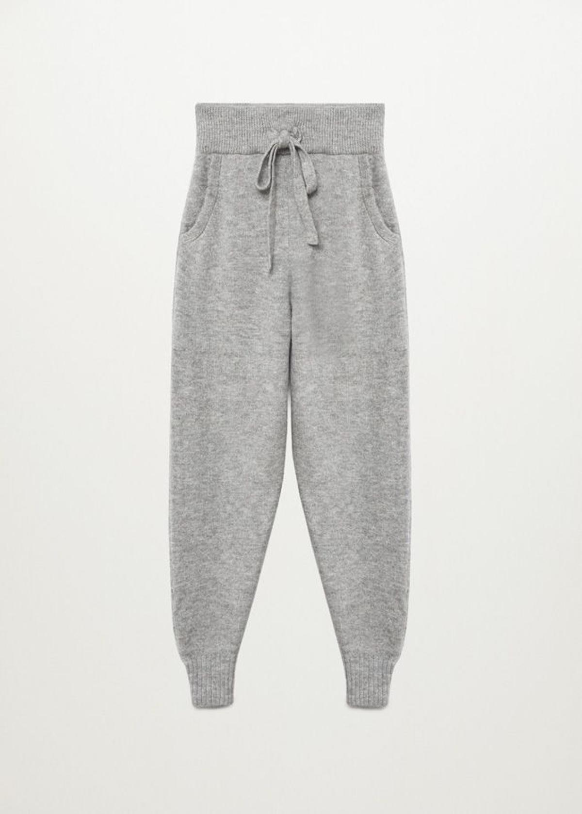 Pantalón 'jogger' de punto, de Mango