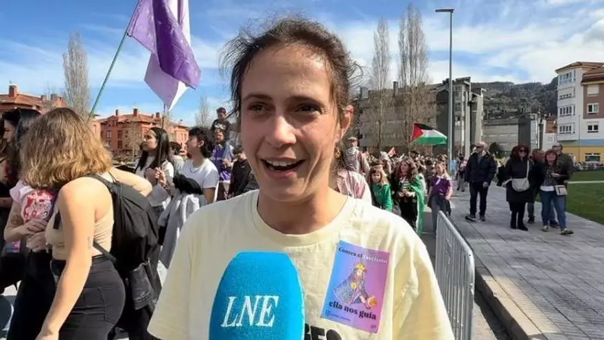 VÍDEO: Alba Figueras, AMA Asturias: "Quien vea algo ofensivo en la Santina Queer probablemente quien tienen un problema son ellos"