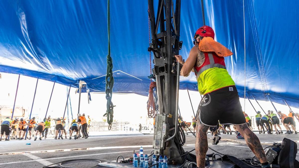 El Circo del Sol levanta en Alicante su gran carpa para estrenar ‘Kurios’