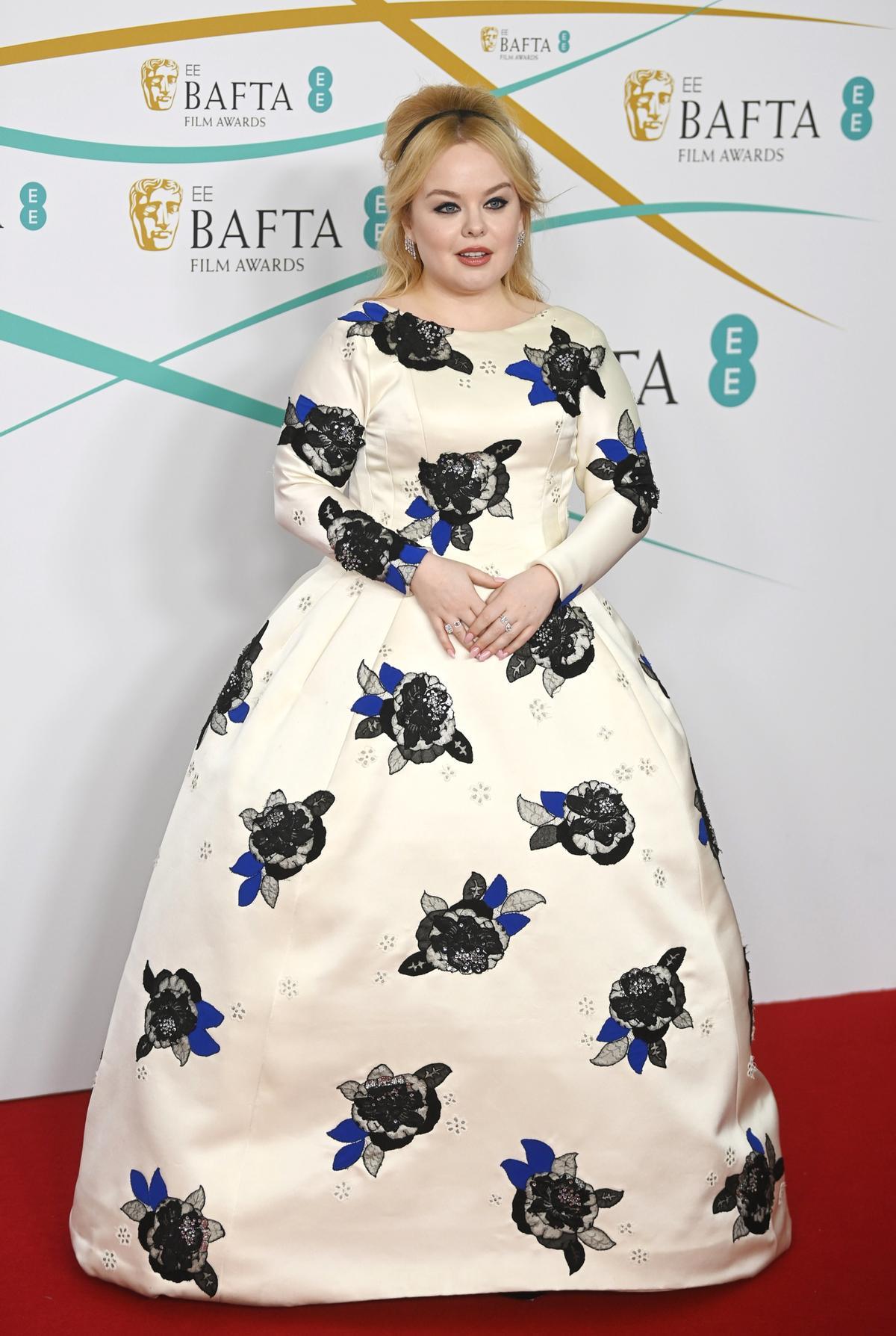 London (United Kingdom), 19/02/2023.- Nicola Coughlan arrives for the 2023 EE BAFTA Film Awards ceremony at the Southbank Centre in London, Britain, 19 February 2023. The event is hosted by the British Academy of Film and Television Arts (BAFTA). (Reino Unido, Londres) EFE/EPA/NEIL HALL