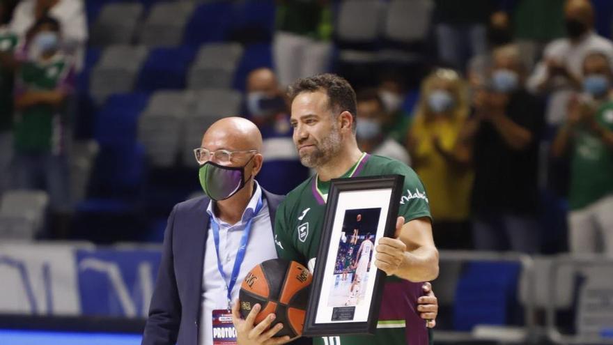 Carlos Cabezas, en el homenaje del Unicaja, que retiró este mes su número 10