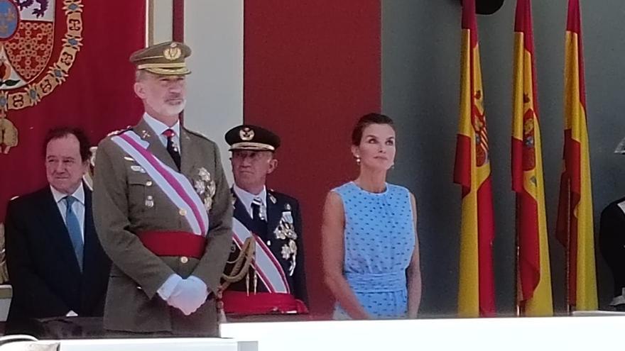 Los reyes presiden el desfile de las Fuerzas Armadas en Huesca