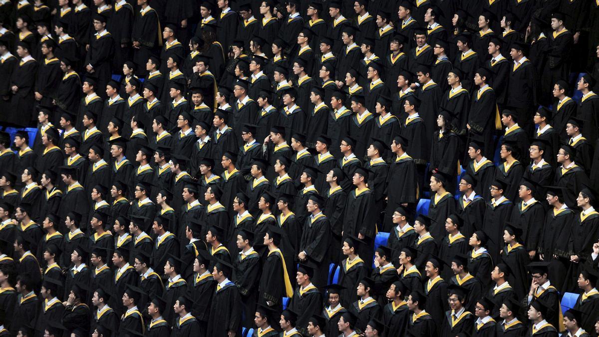 Graduación de universitarios chinos