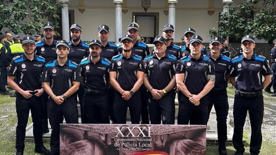 La Policía Local de Gijón vuelve con premio de un torneo nacional en Granada