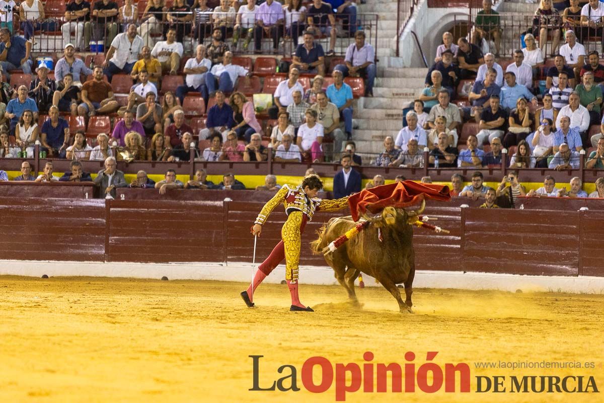 Cuarta corrida de la Feria Taurina de Murcia (Rafaelillo, Fernando Adrián y Jorge Martínez)