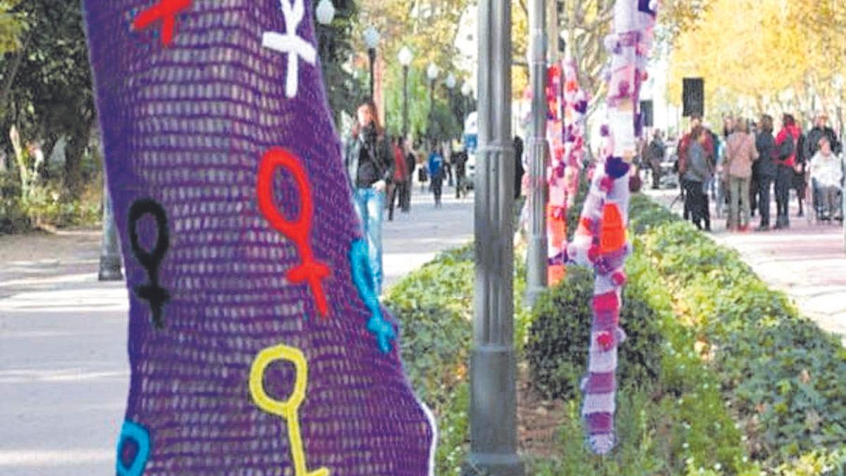Los actos incluirán la decoración de un árbol con motivos contra la violencia de género.