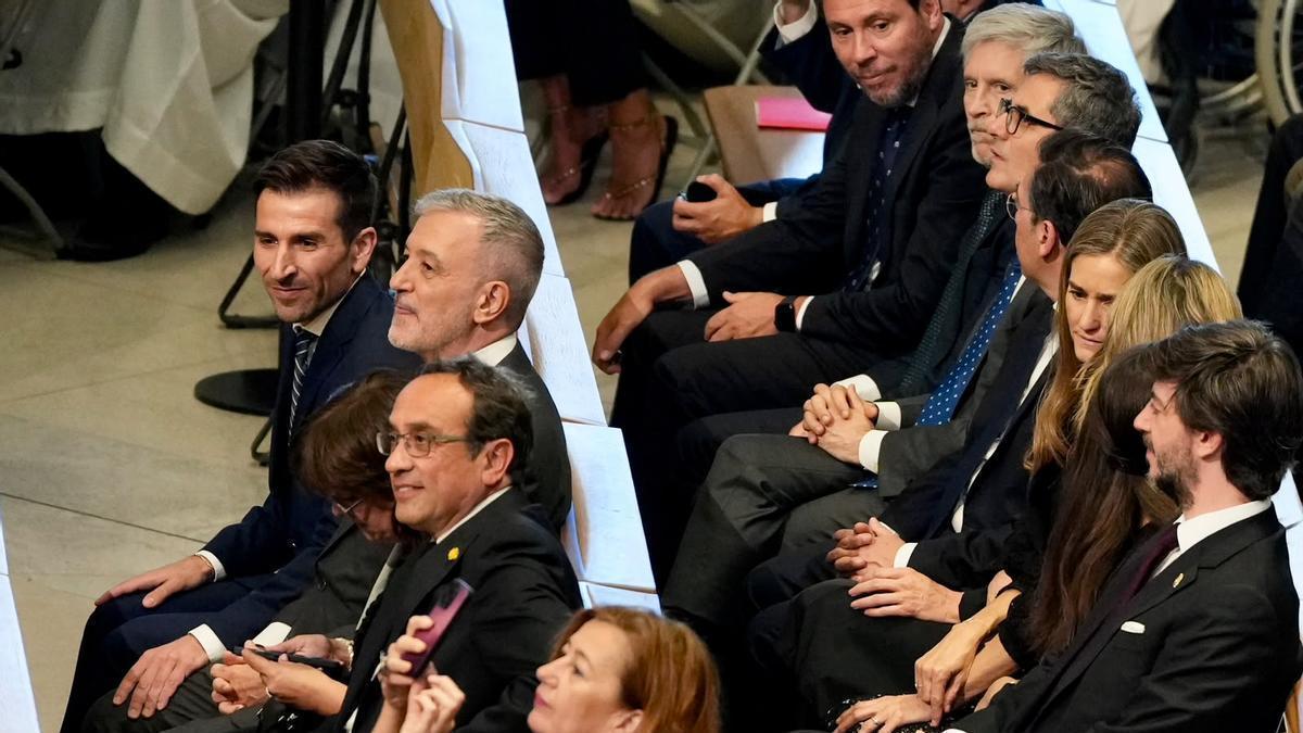 LEÓN XIV EN BARCELONA | Los políticos se entregan al Papa en la Sagrada Família: una misa que nadie se quería perder, aunque fuera por ‘FOMO’