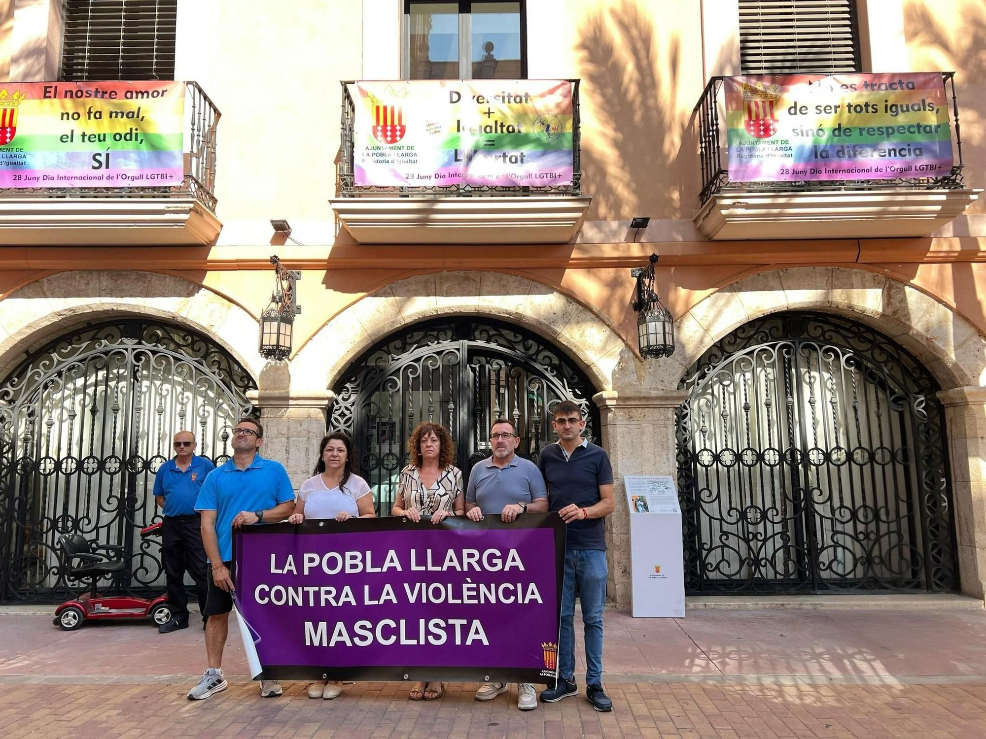 La Ribera condena el doble crimen machista en Algemesí