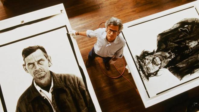 Ron Howard retrata en Cannes a Richard Avedon, el fotógrafo que revolucionó el mundo de moda