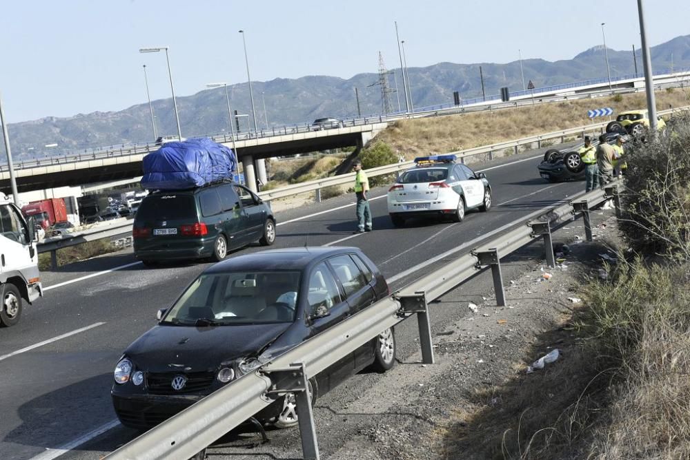 Cuatro heridos en un accidente en la A7