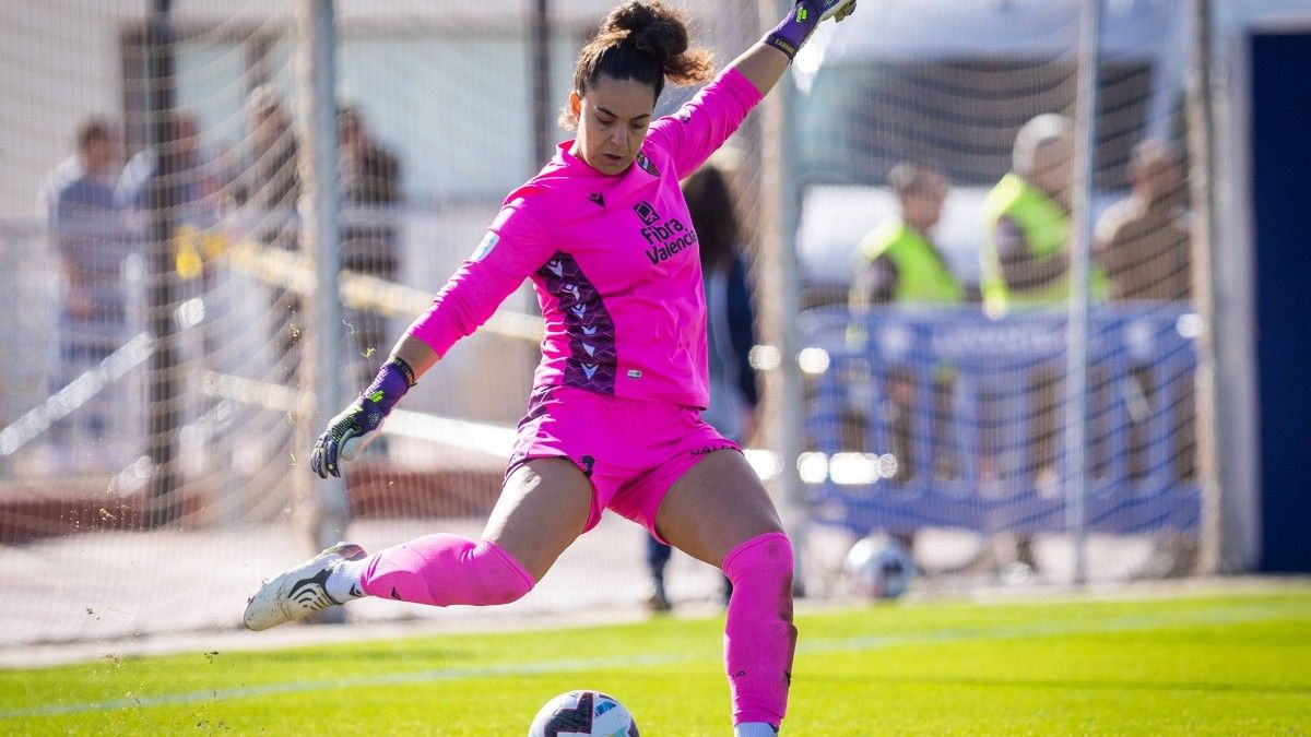 María Valenzuela, en un partido con el Levante