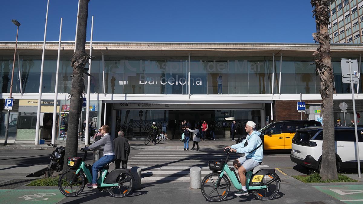 Entrada del Hospital del Mar de Barcelona