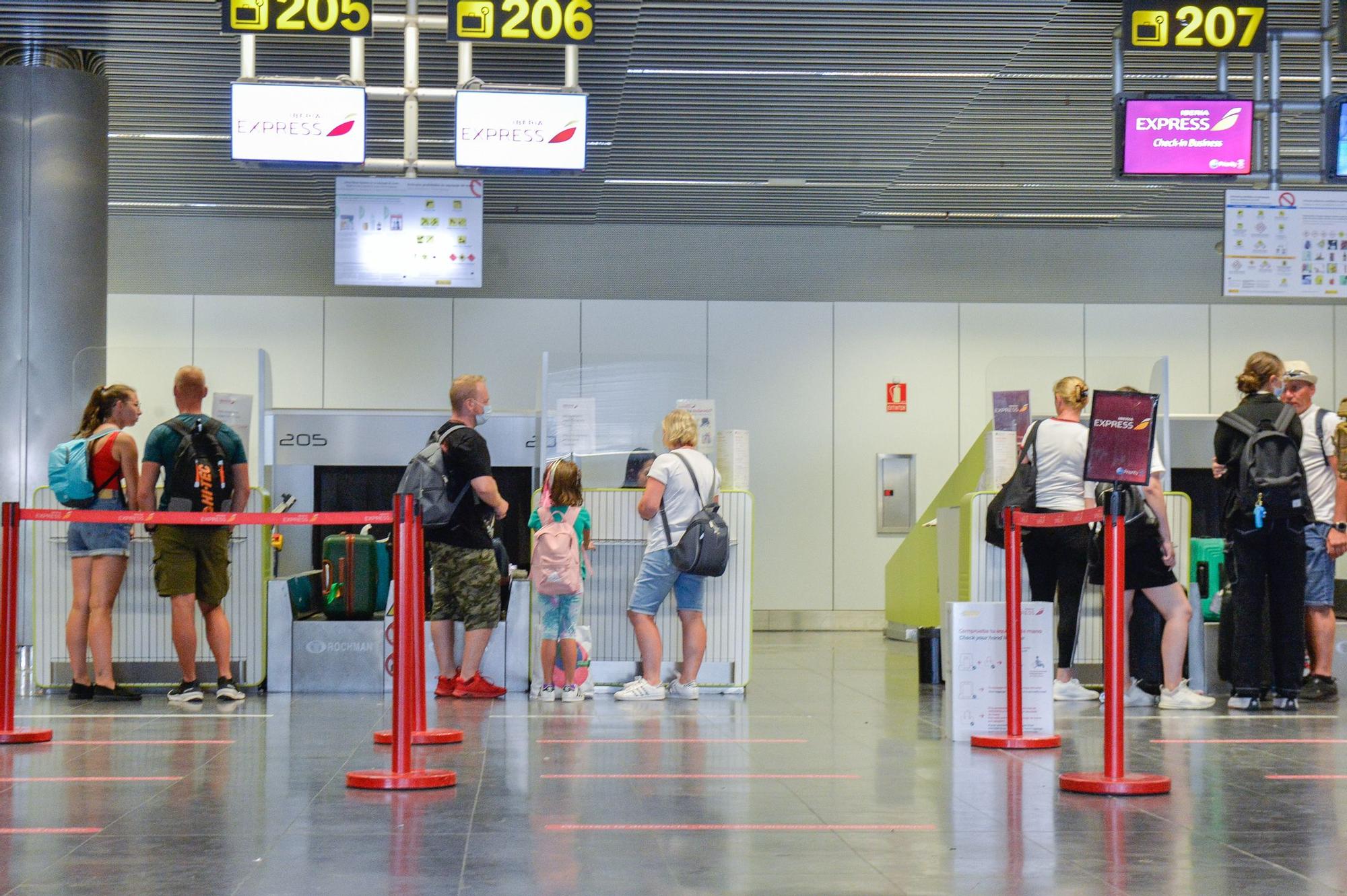 Huelga de compañías aéreas ben el Aeropuerto de Gran Canaria