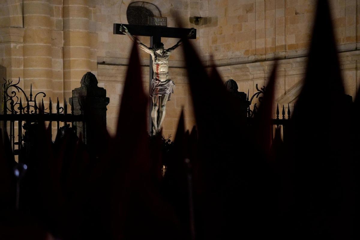 GALERÍA | Las imágenes más impresionantes de la procesión del Silencio este Miércoles Santo en Zamora