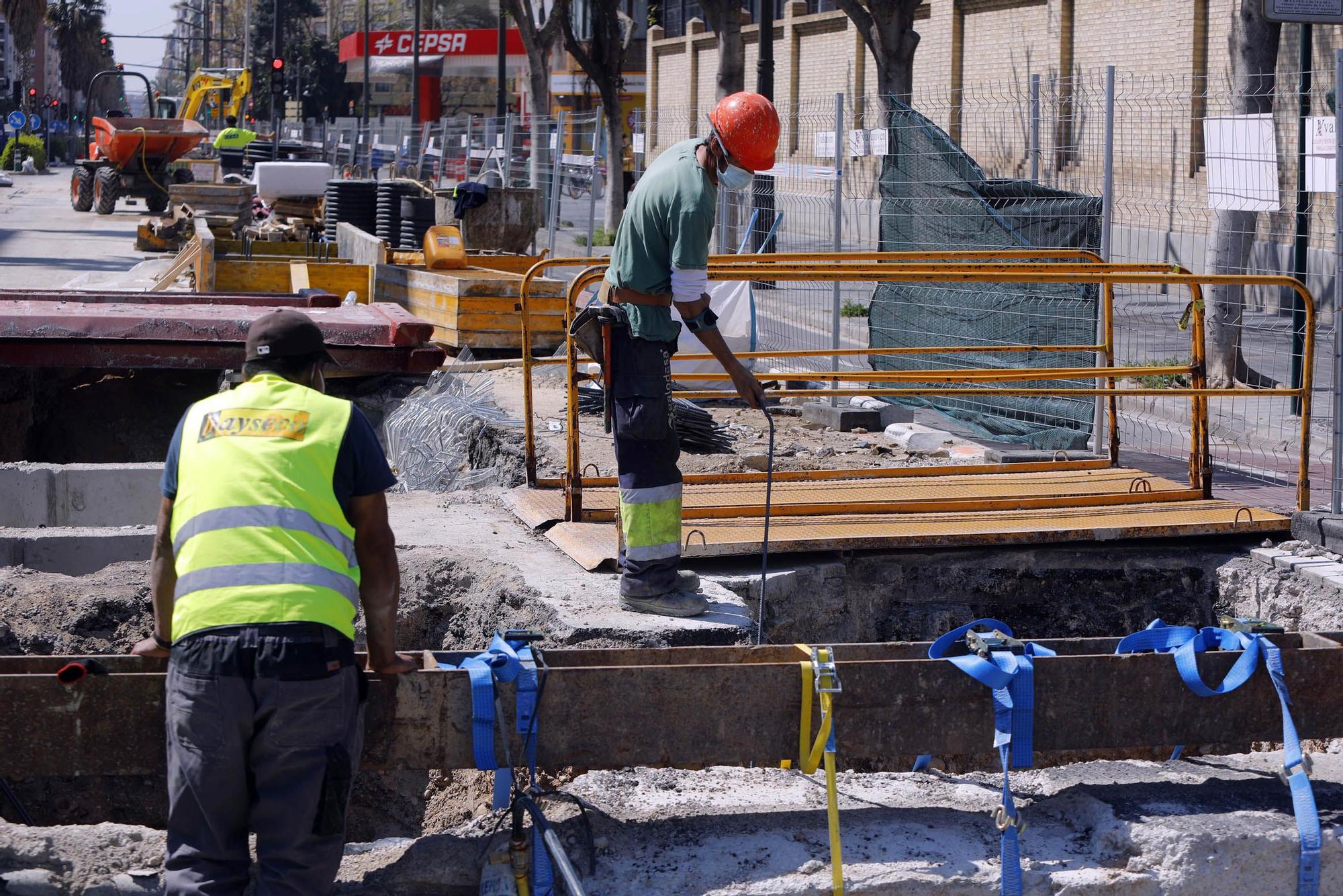 Así avanzan las obras de Peris y Valero