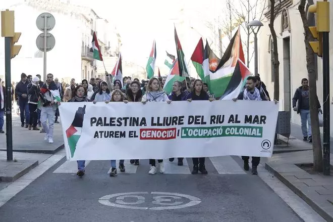Salt i Girona se sumen a les manifestacions per Palestina