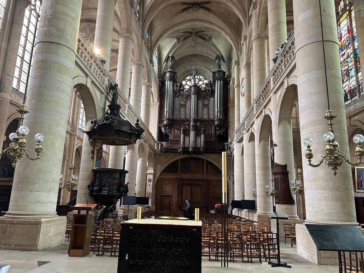 Saint Étienne du Mont, la iglesia donde esta noche se celebrará el concierto del Misteri d'Elx en París