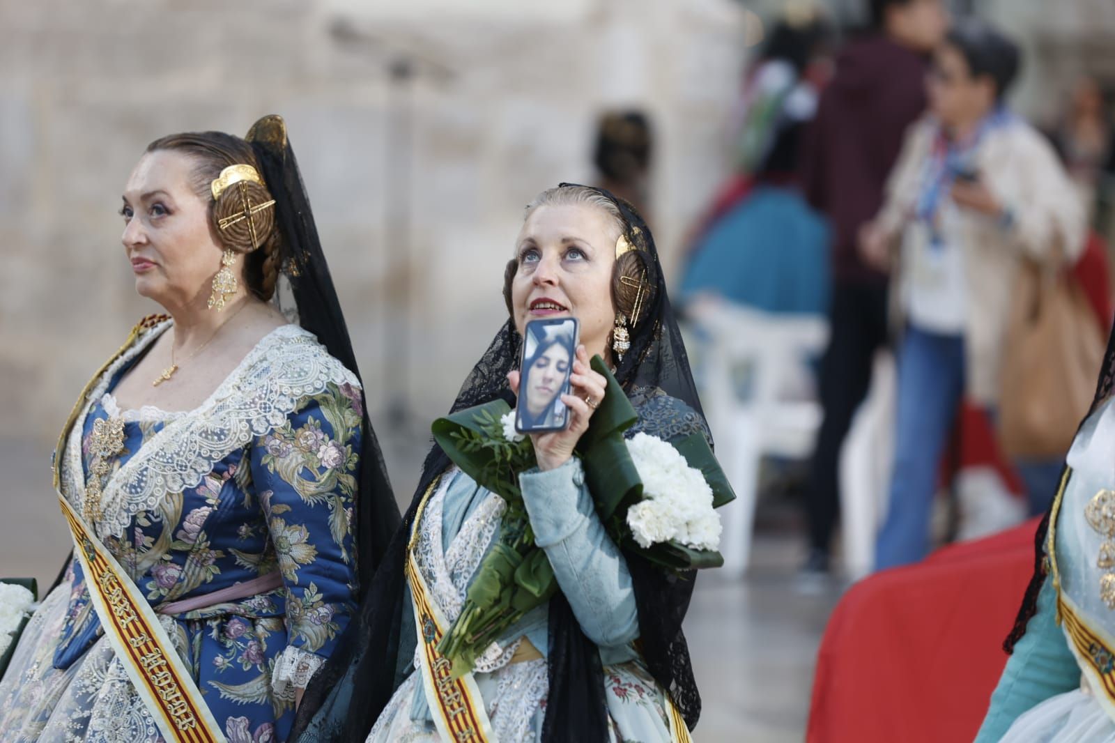 Búscate en la llegada a la plaza de la Virgen