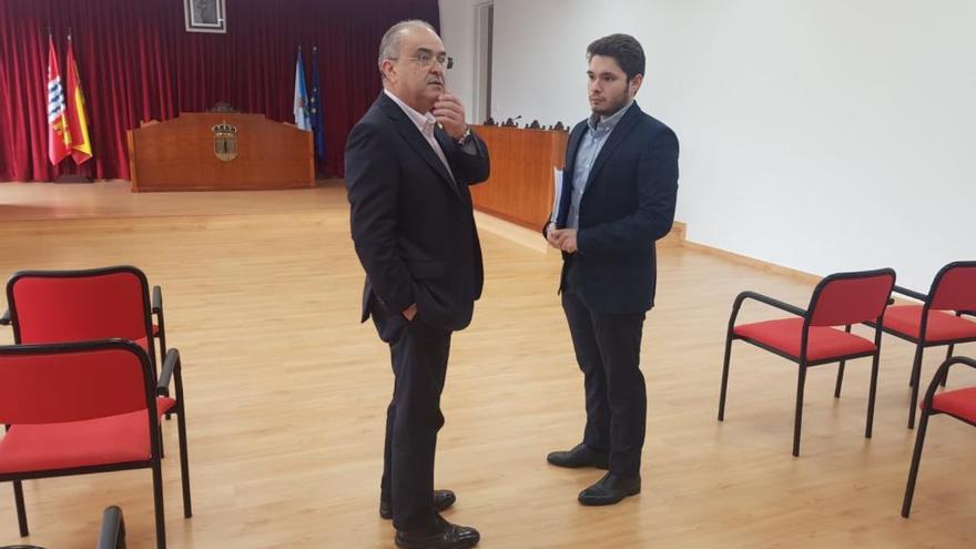 Alberto García (PSOE) e Iván Caamaño (PP).