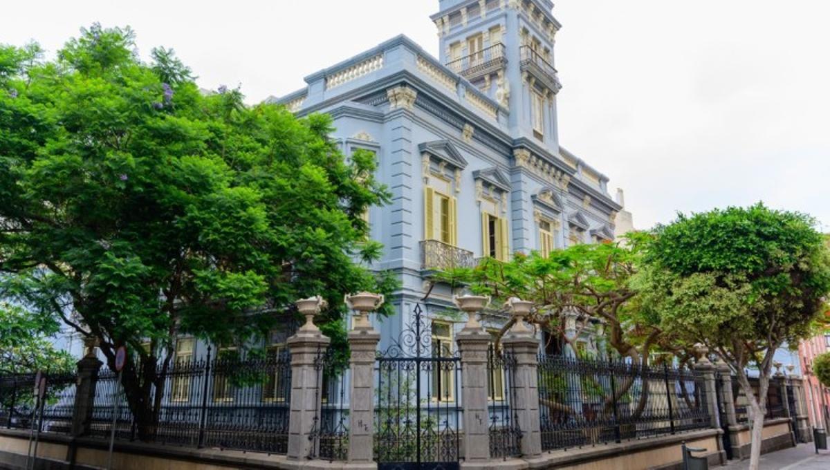 Palacete Rodríguez Quegles, uno de los edificios más característicos del barrio de Triana