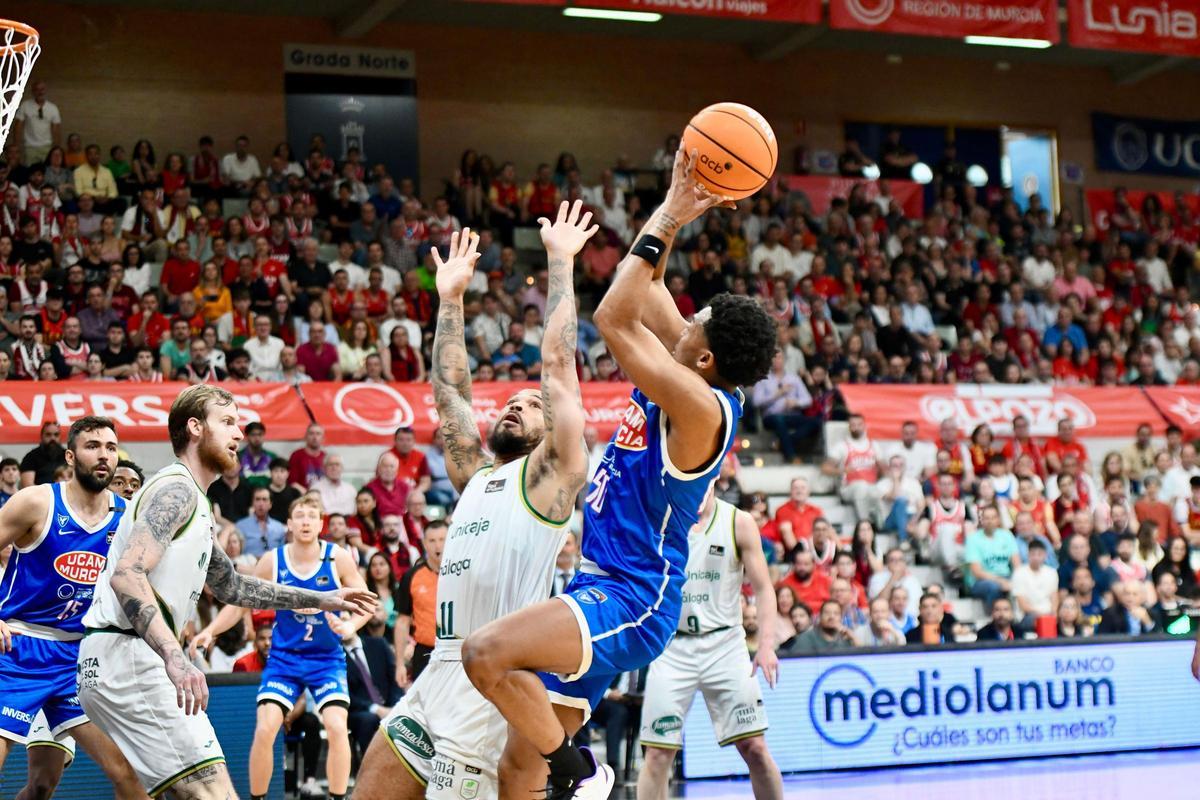 Las mejores imágenes de la victoria del UCAM Murcia frente a Unicaja