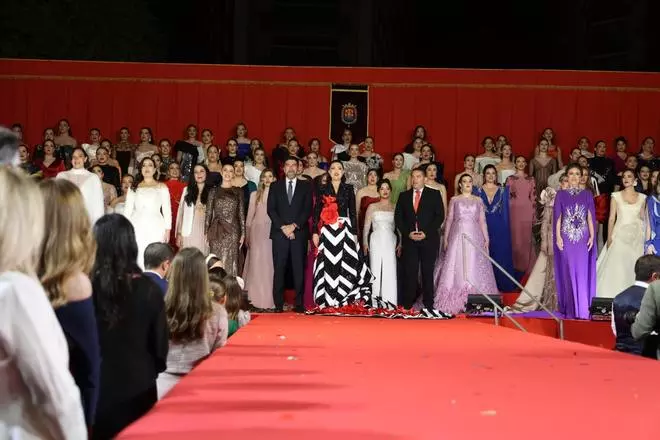 La Gala de Candidatas a Bellea del Foc de las Hogueras de Alicante, en imágenes