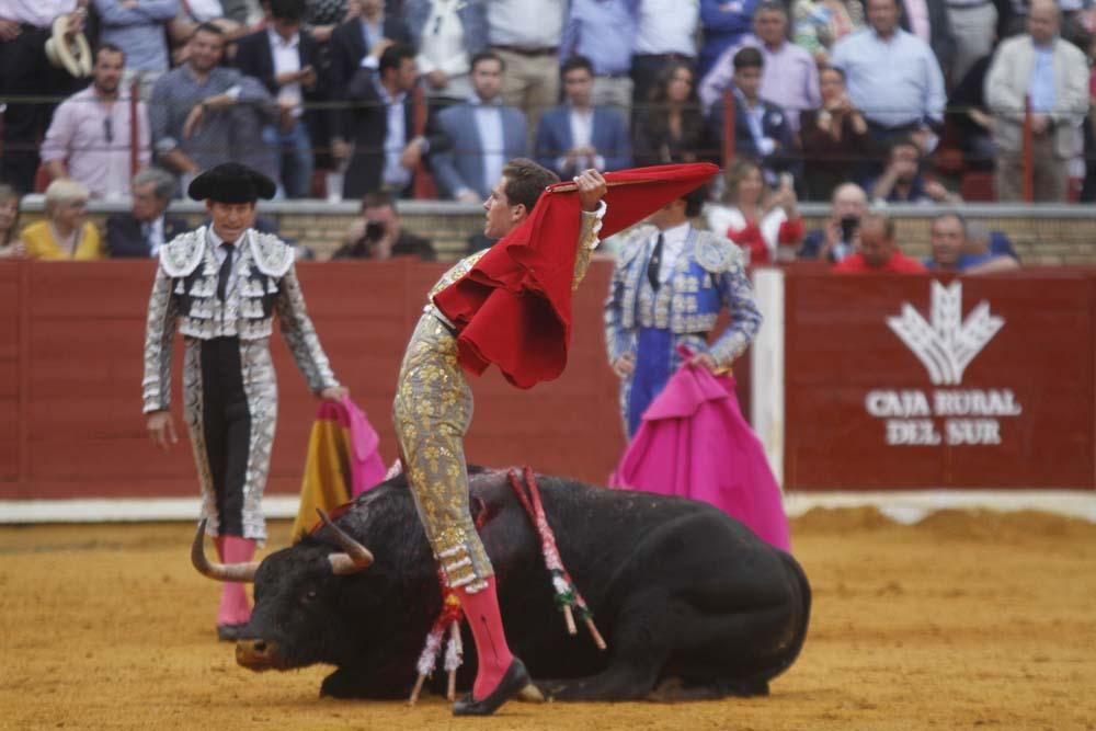 Orejas para Ponce y Marín