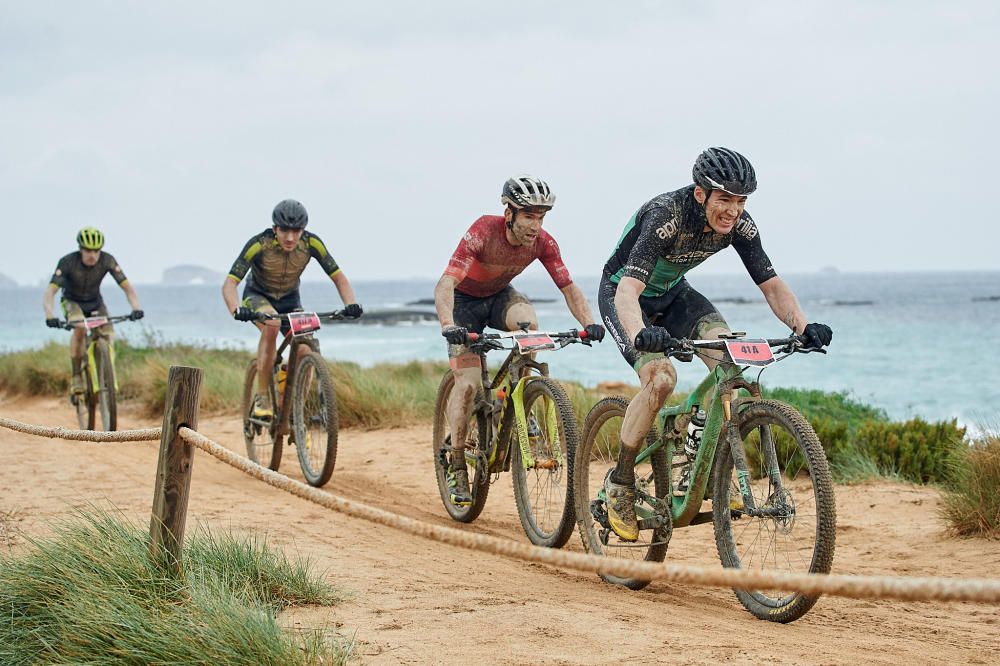 Tercera etapa de la Vuelta a Ibiza MTB