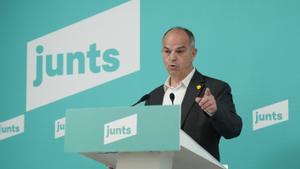 Junts celebra la seva cita municipalista amb la disputa oberta per Barcelona