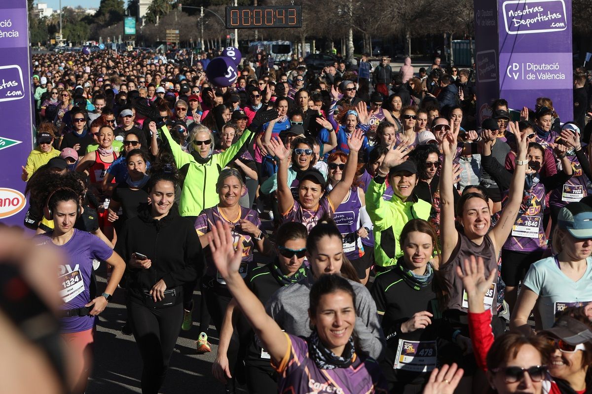 Búscate en la Carrera 10K Femenina del Día de la Mujer Deportista en València